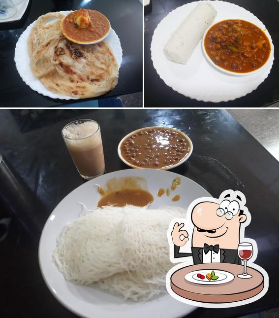 Food at Garlic Restaurant