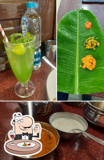 Meals at Hotel Daawat
