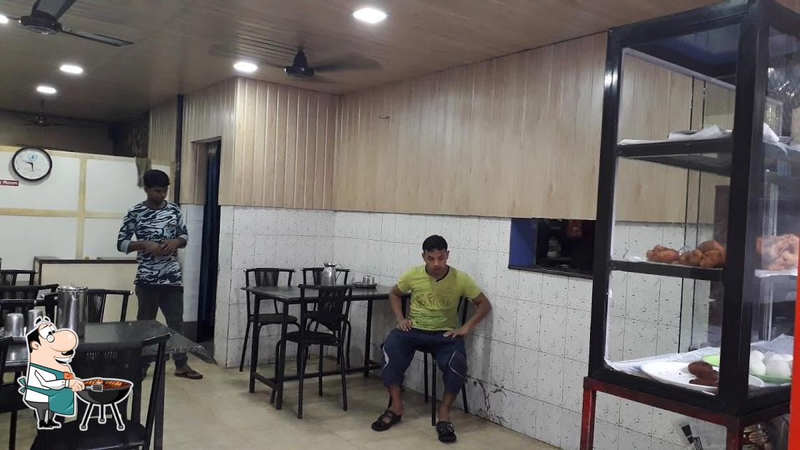 Here's a pic of Hotel Cheraman Kochukka's