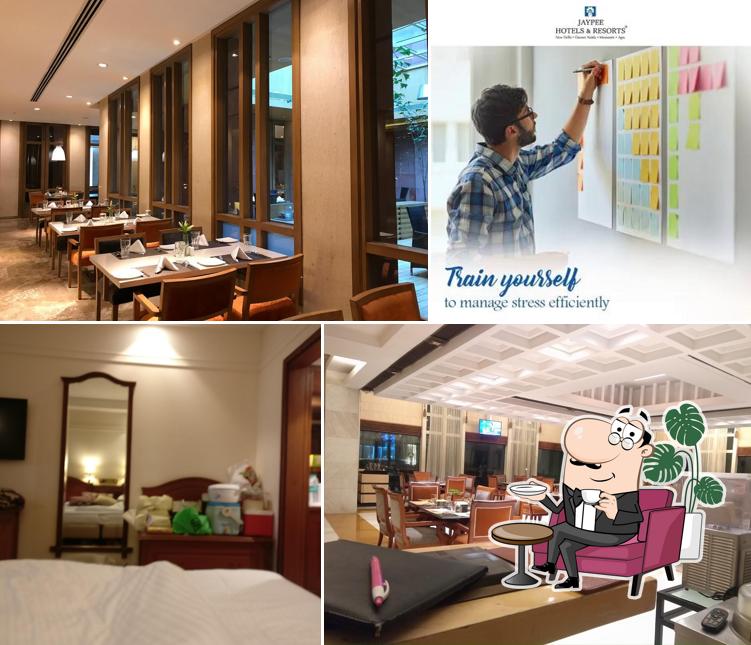 The interior of Jaypee Palace Hotel & Convention Centre - 5 Star Deluxe Hotel in Agra