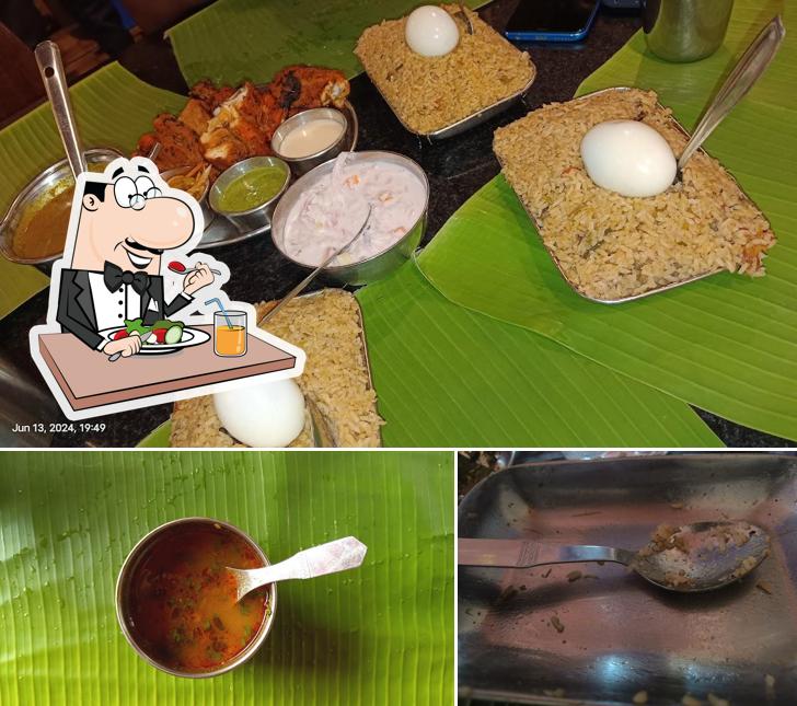 Food at Maman Briyani Stall - Thindal