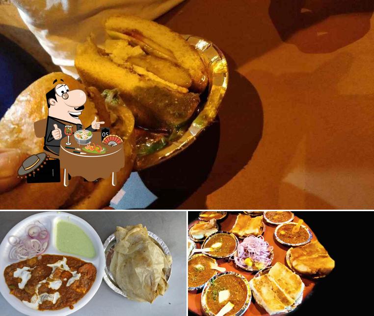 Food at Shiv Tikki