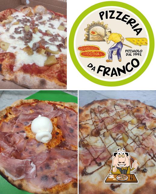 Ordina tra le molte varianti di pizza