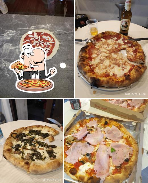 Scegli tra le svariate varianti di pizza