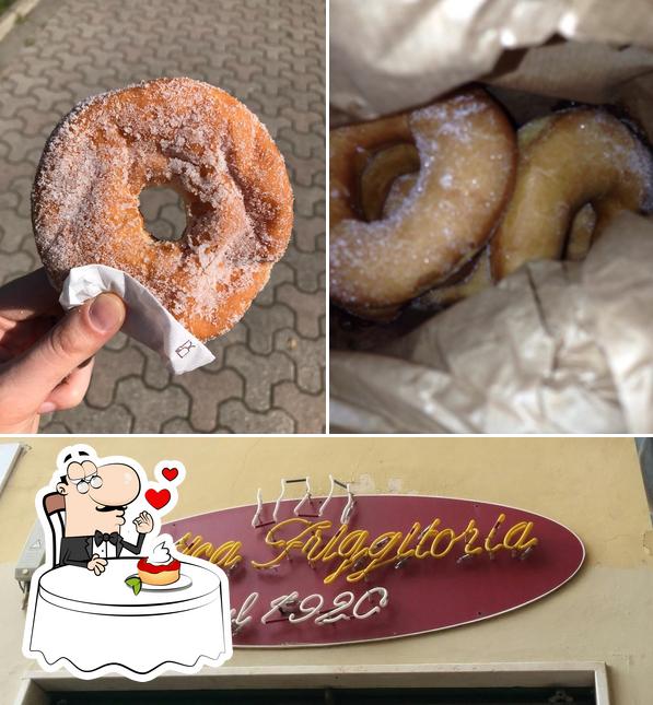 Antica Friggitoria offre un'ampia gamma di dolci