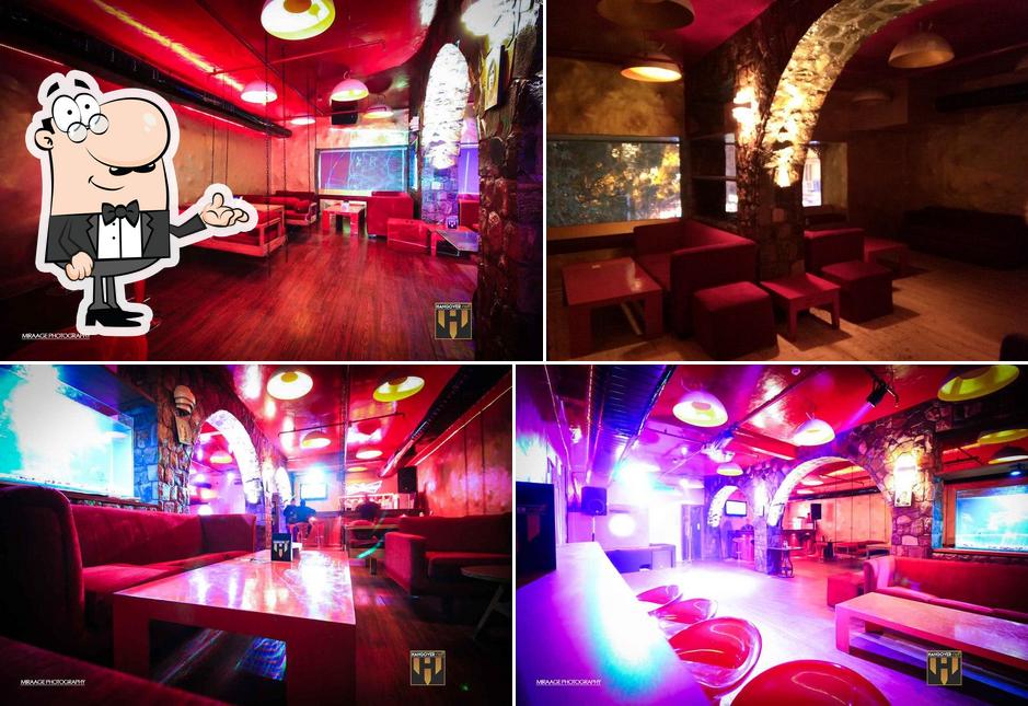 The interior of Hangover