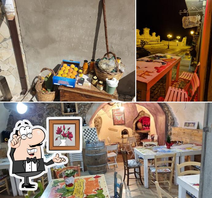 Gli interni di Pub Camurria Food Drink