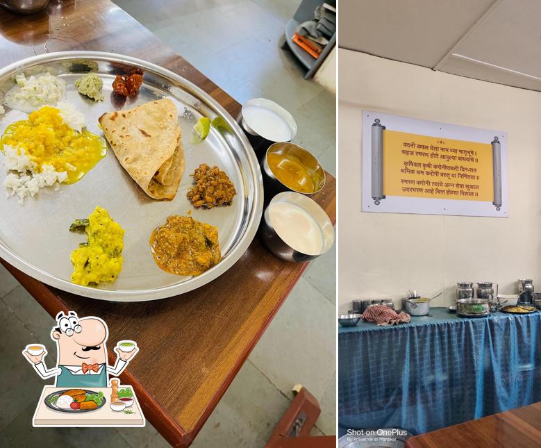 Food at Swayampak Ghar
