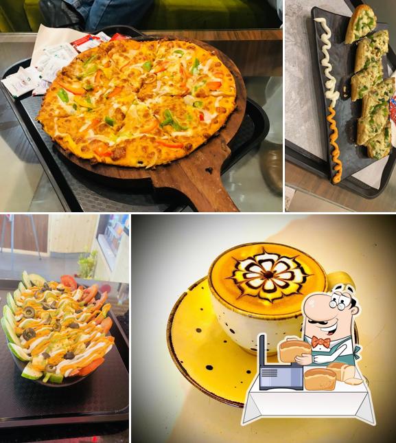 Garlic bread at The Class Cafe