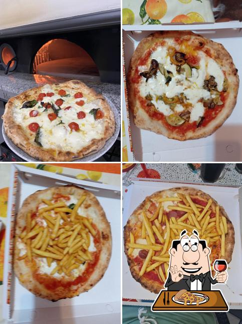 Scegli una pizza a Pizzeria Pomodoro Rosso