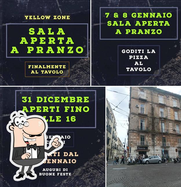 Guarda gli esterni di Pizzeria del Corso Portici