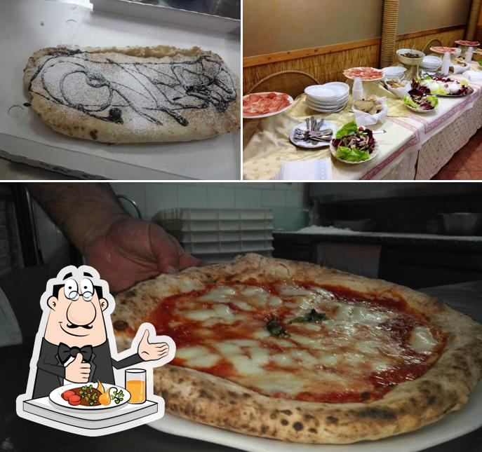 Cibo al ristorante " A CANTINELLA "