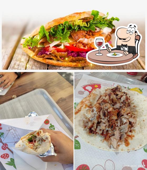 Panino con maiale stirato al Kashmir Kebab & Fast Food
