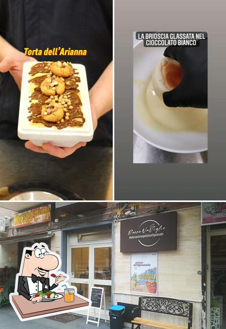 Rocco Naviglio #educazionegelatoartigianale si caratterizza per la cibo e lavagna