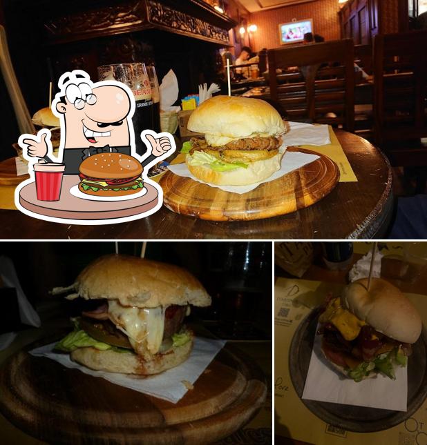 Prova un hamburger a The Tales Pub
