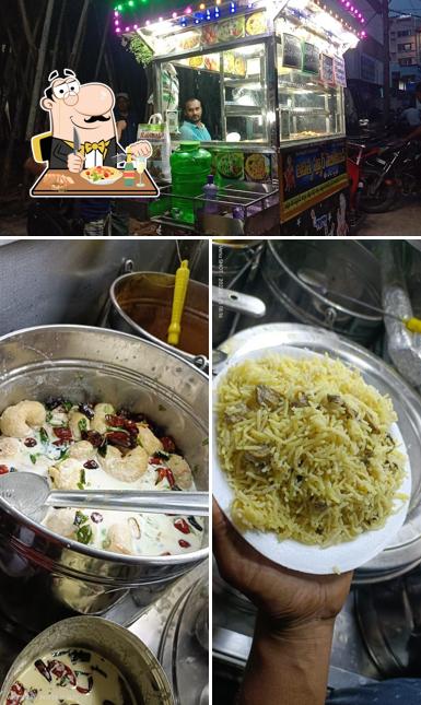 The photo of food and interior at Aditya Pure Vegetarian