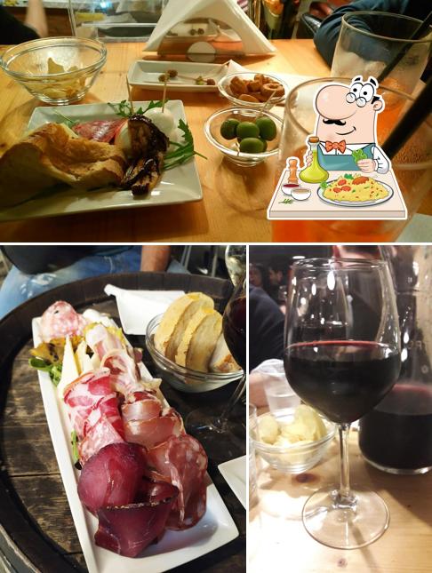 Cibo al Antica Vineria Napoletana