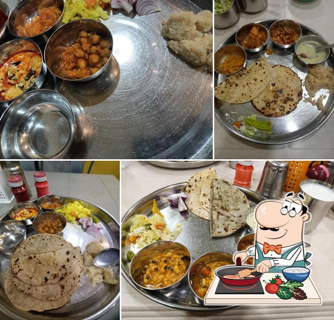 Chicken curry at Madhav kathiyawadi
