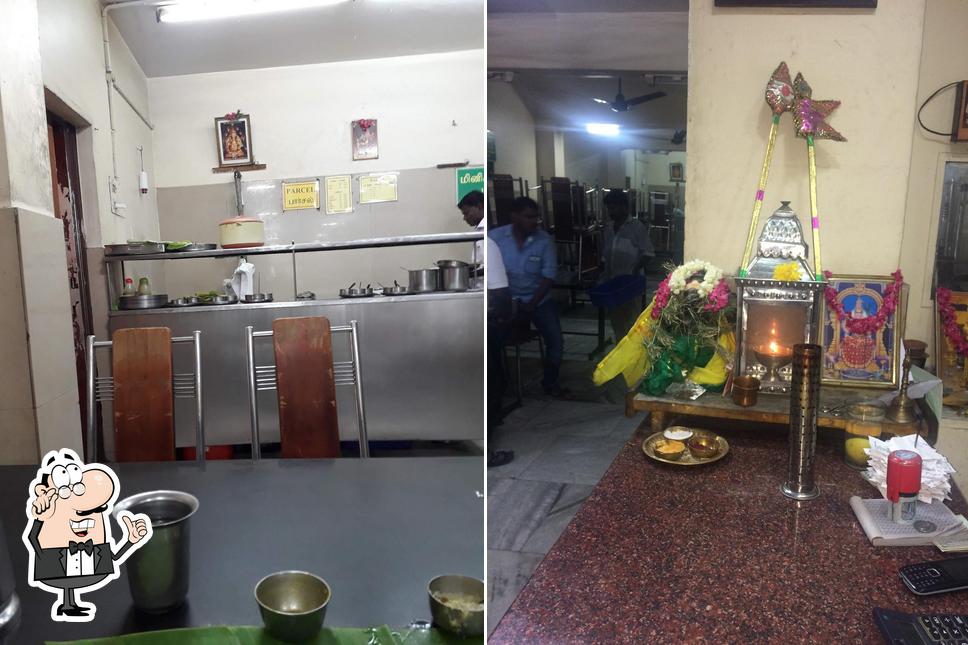 The interior of Sri Arasan
