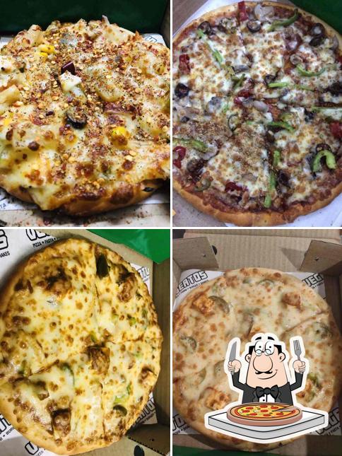 Try out pizza at Vegeatos