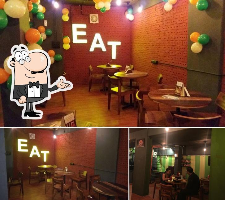 The interior of Cafe Wrapico