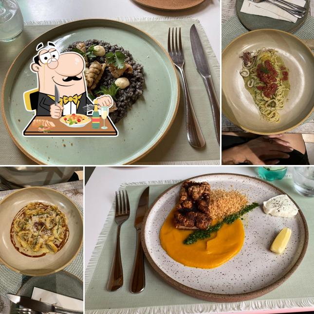 Comida em ELEA Forneria