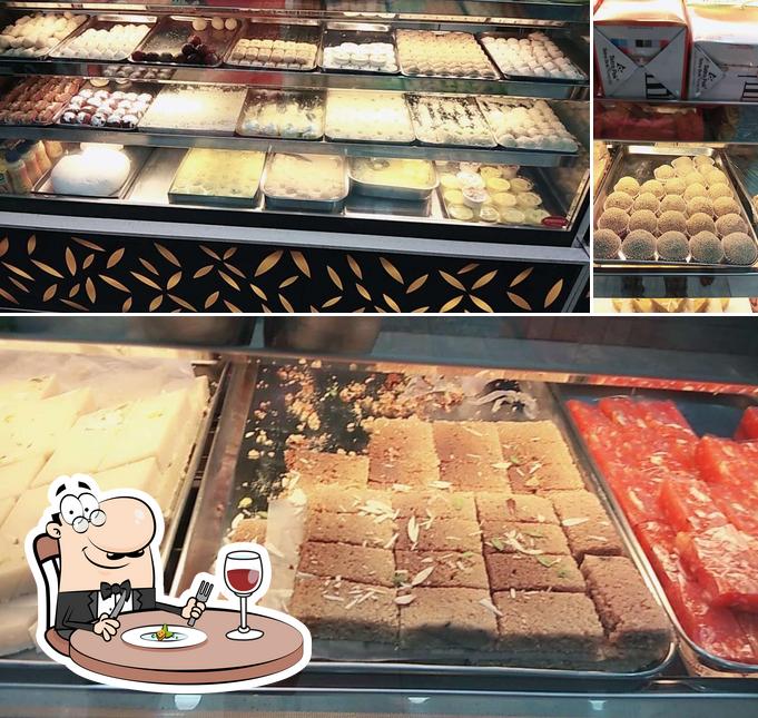 Food at Kamdhenu sweets