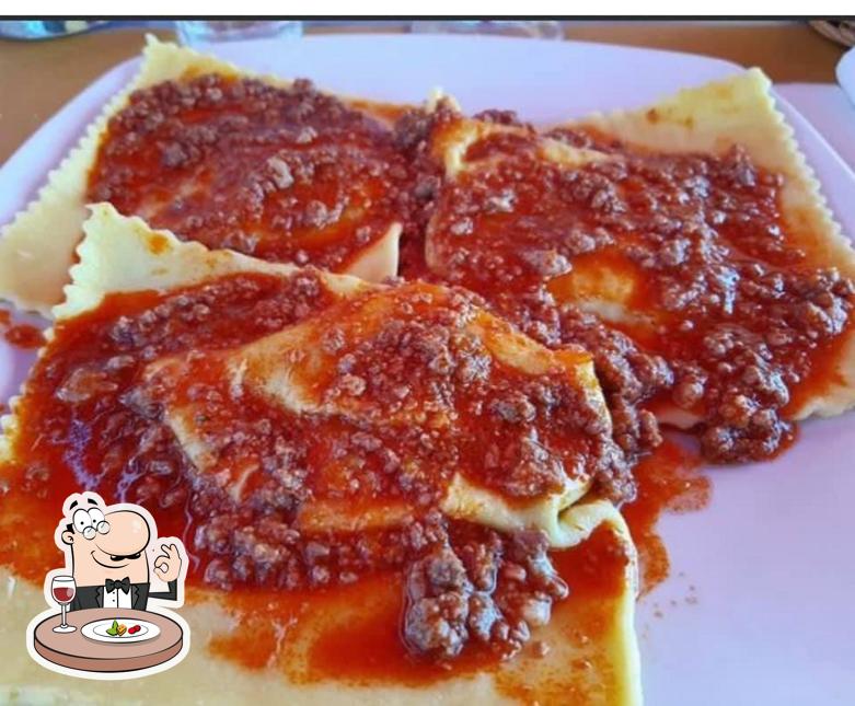 Platti al Trattoria Pizzeria Mamma Mia