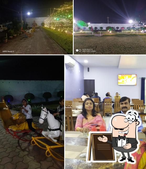 Take a look at the exterior of city heart family rastaurant (city center garden)