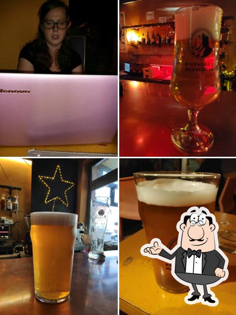 Gli interni di Caffe bar LIMB
