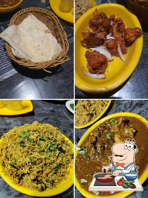 Chicken curry at KUDIL DHABHA