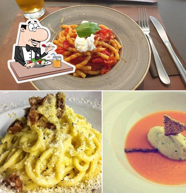 Cibo al MON'e banco e cucina