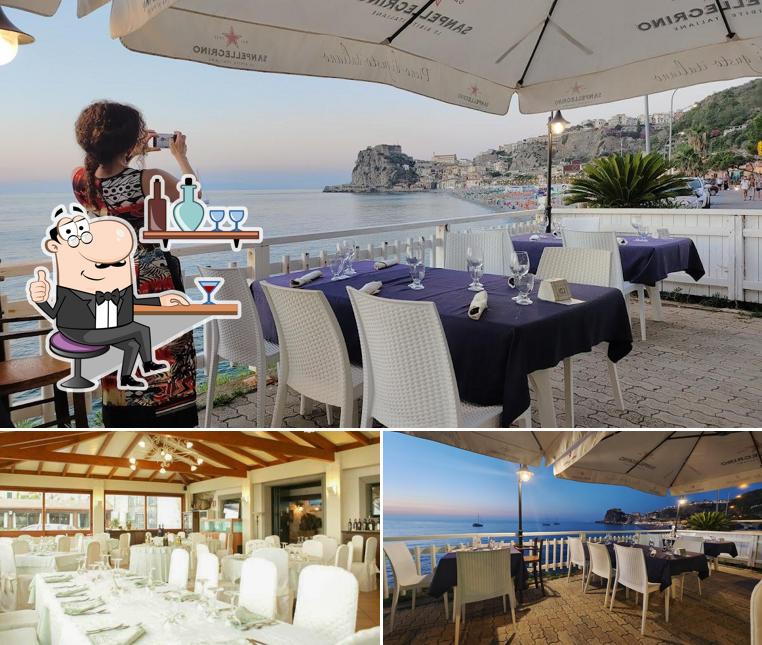 Siediti a un tavolo di Il Ponte Ristorante Pizzeria