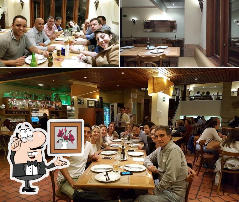 O interior do Pizzaria Camelo