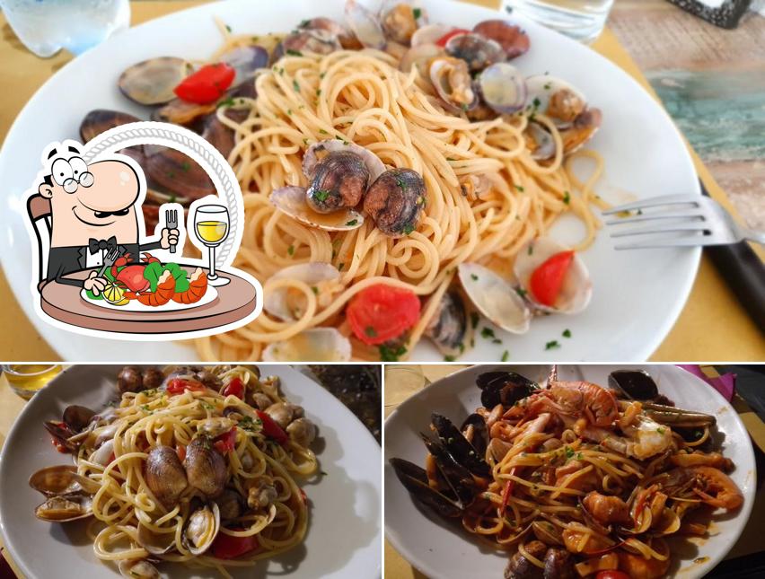 Ordina la cucina di mare a Al Giardino