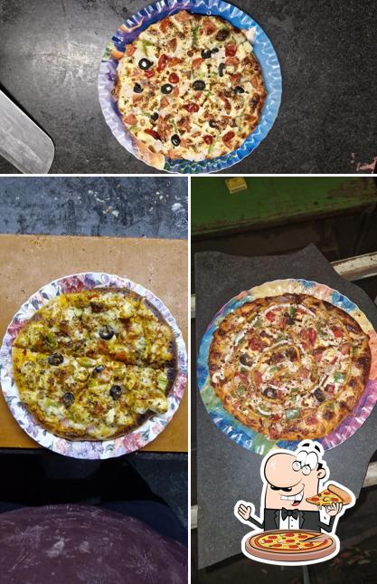 Order pizza at Chai Bagan