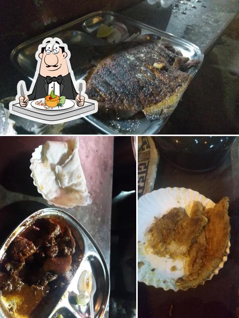 Meals at Koliwada Chicken Stall