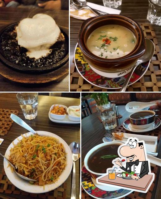 Food at Foodies Corner