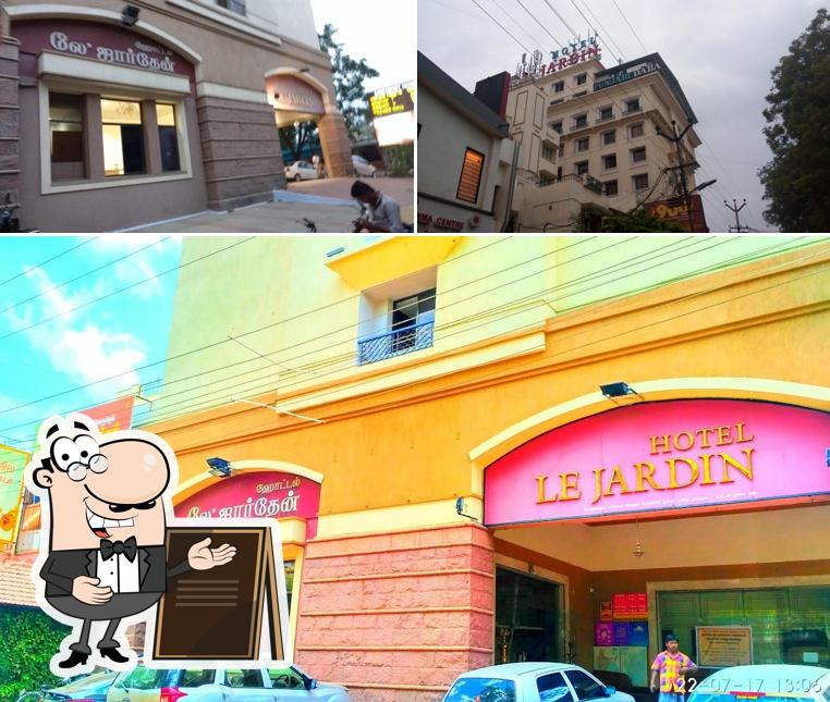 The exterior is an important feature of Lemon Tree Hotel, A Unit of Hotel Le Jardin