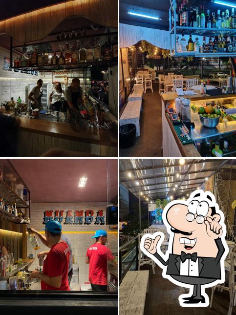 Veja imagens do interior do Muamba Bar e Coquetéis