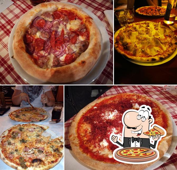 Prenditi una pizza a Pizzeria Antica Osteria Dazzo