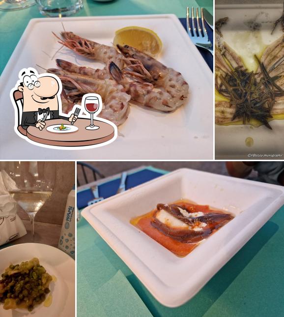 Cibo al Antipasteria di mare Sara