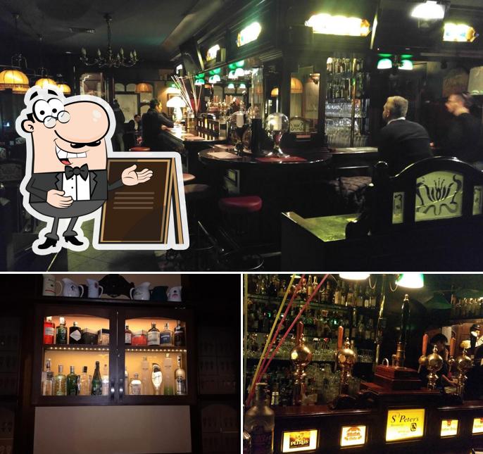 La immagine della esterno e interni di Museum Tavern Risto-Pub