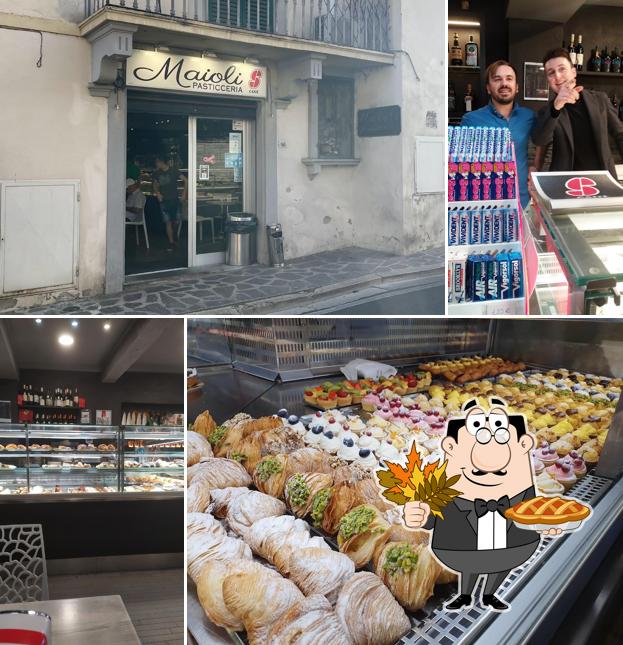 Guarda la foto di Pasticceria Maioli