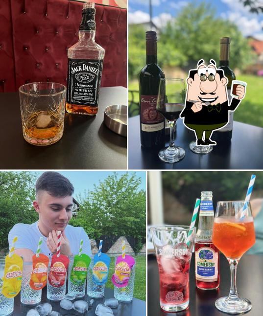 Caffe bar Gard serve un'ampia varietà di drink