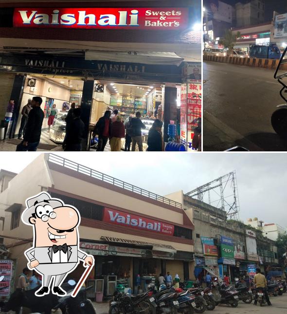 The exterior of Vaishali Bakers