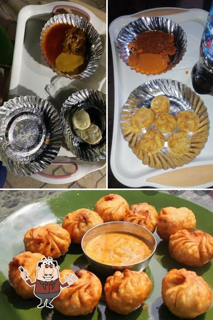 Food at Momo's Hub
