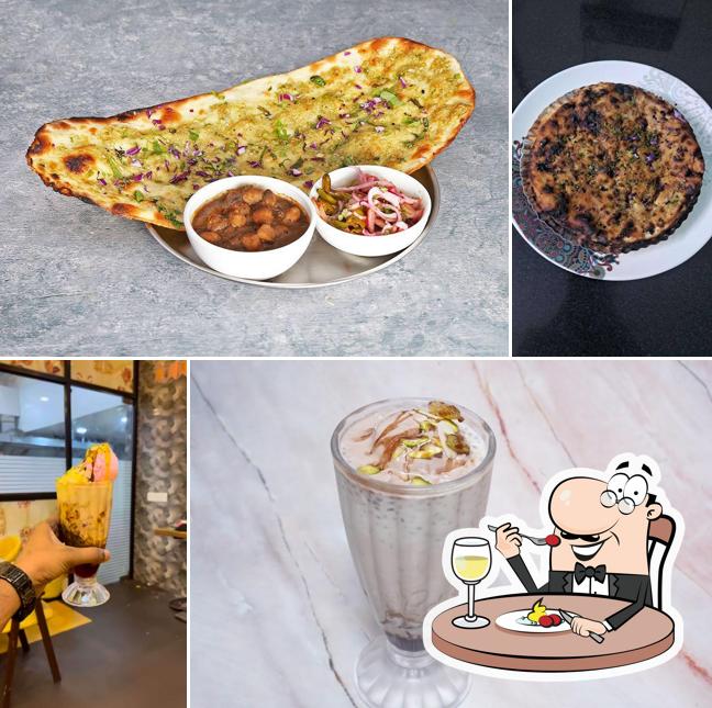 Food at PUNJAB SE REFRESHMENTS