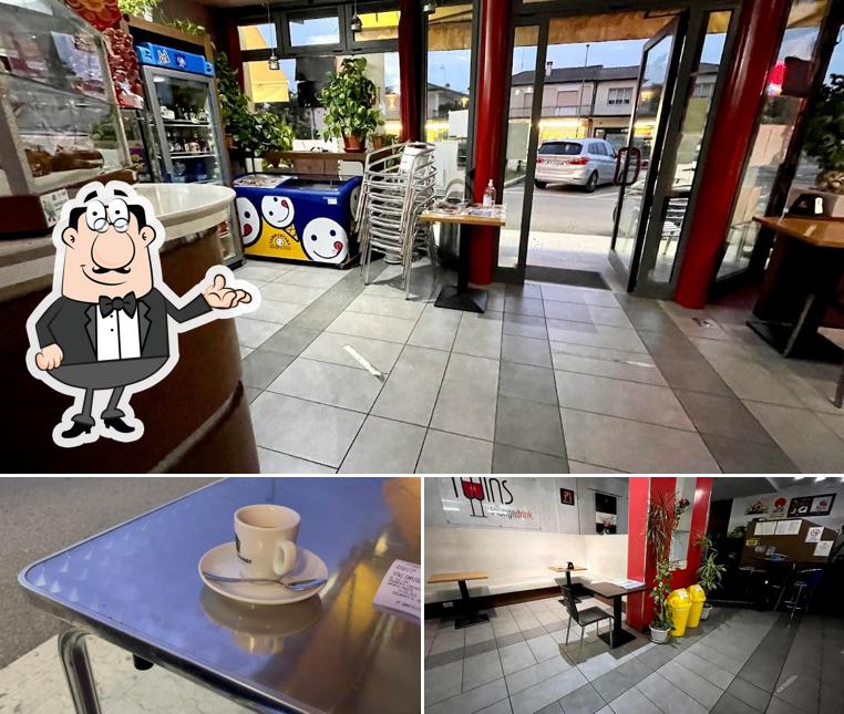 Dai un'occhiata agli interni di Twins Caffè Bar
