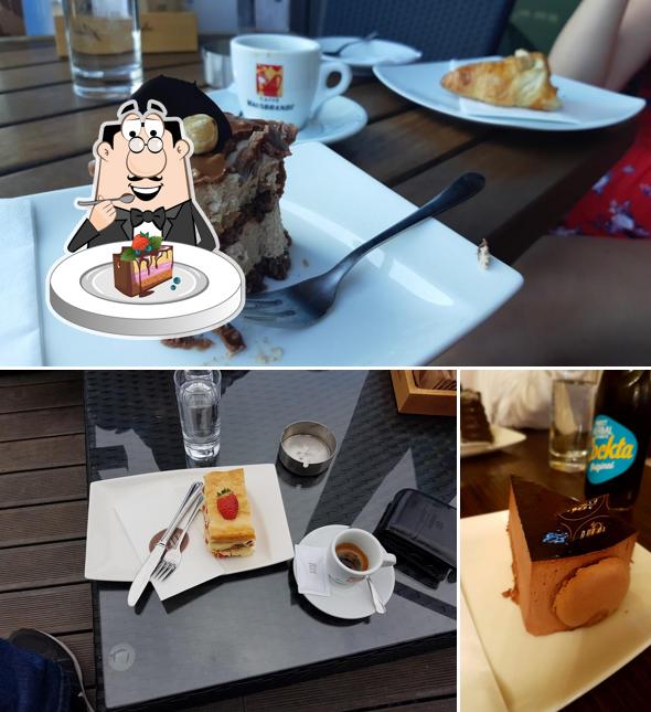 Torta al cioccolato al Dulcius Caffe